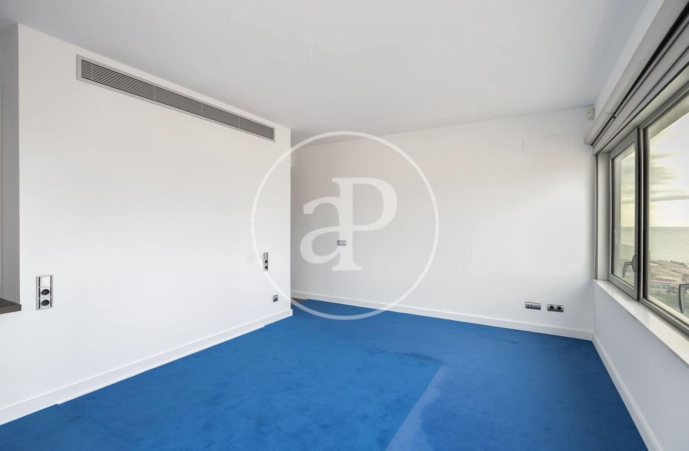 2 bedroom Penthouse for rent in Barcelona city - € 7,500 (Ref: 8902309)