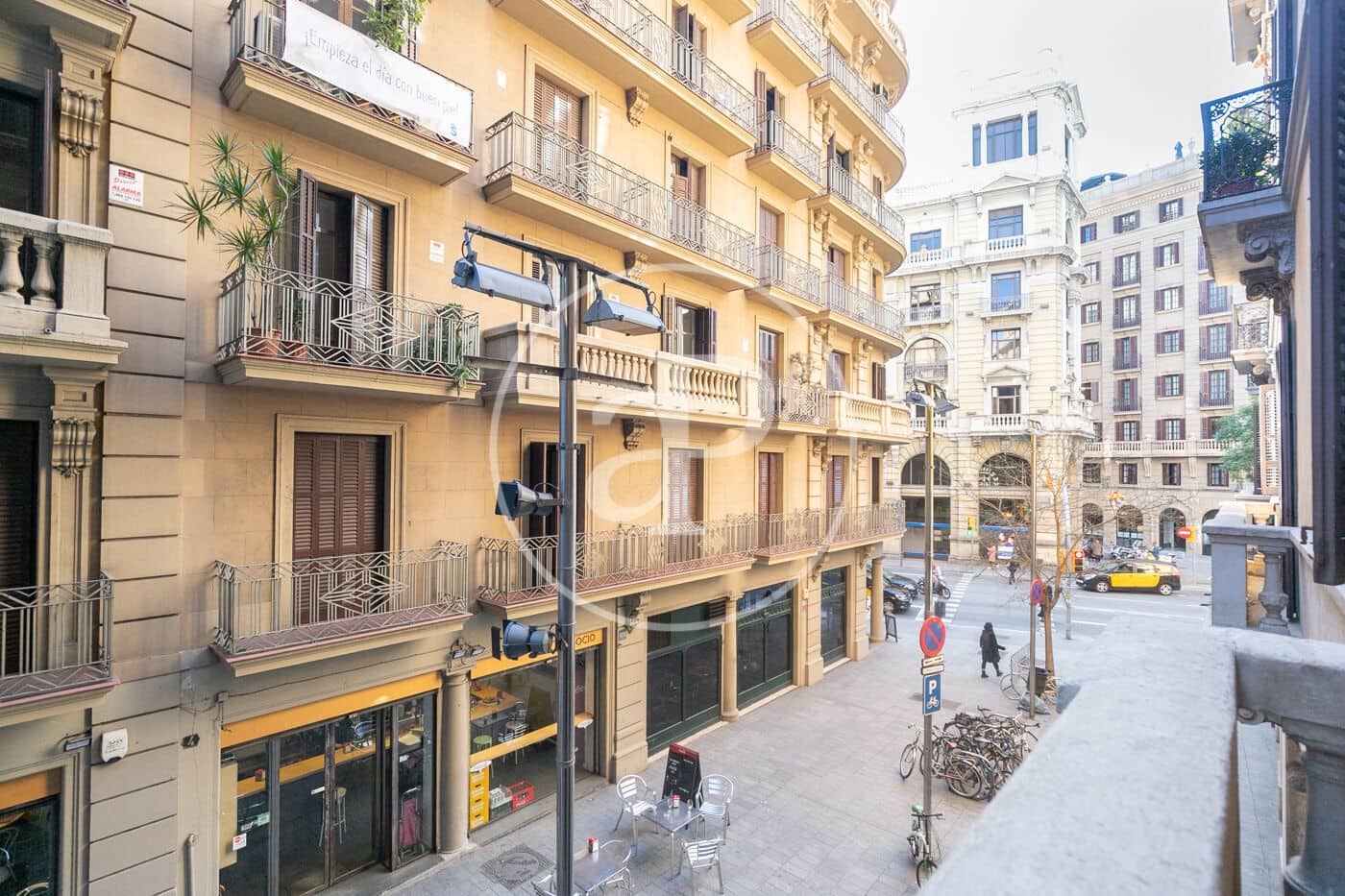 4 soveværelse Lejlighed til salg i Barcelona by - € 1.490.000 (Ref: 8905661)