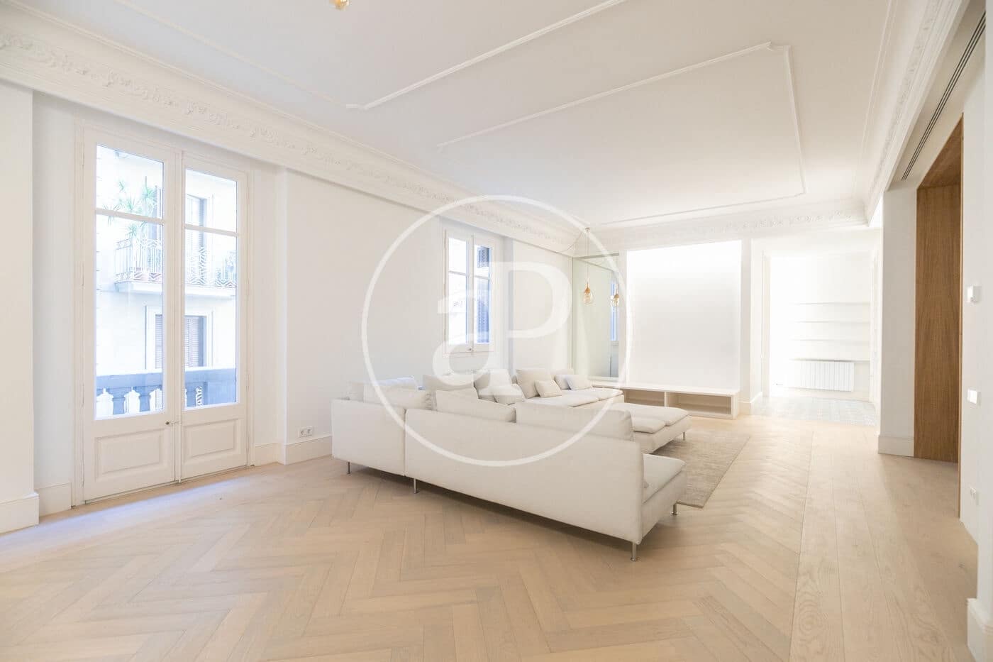 4 soveværelse Lejlighed til salg i Barcelona by - € 1.490.000 (Ref: 8905661)