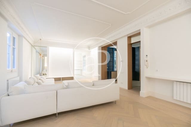 4 soveværelse Lejlighed til salg i El Barri Gòtic, Barcelona by - € 1.490.000 (Ref: 8905661)