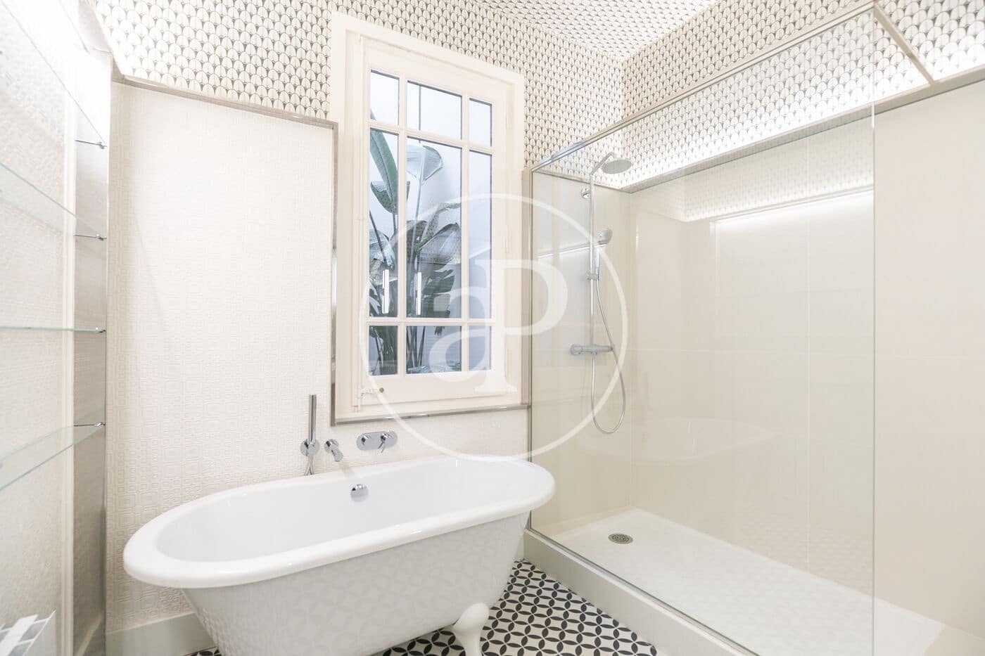 4 soveværelse Lejlighed til salg i Barcelona by - € 1.490.000 (Ref: 8905661)