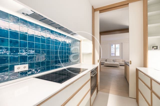 4 soveværelse Lejlighed til salg i El Barri Gòtic, Barcelona by - € 1.490.000 (Ref: 8905661)