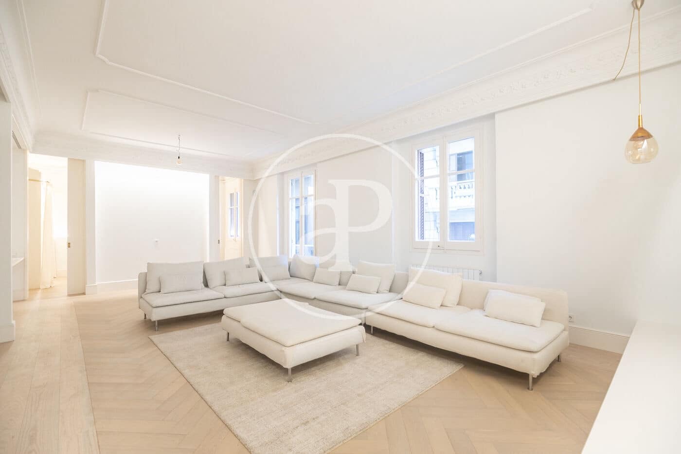 4 soveværelse Lejlighed til salg i Barcelona by - € 1.490.000 (Ref: 8905661)