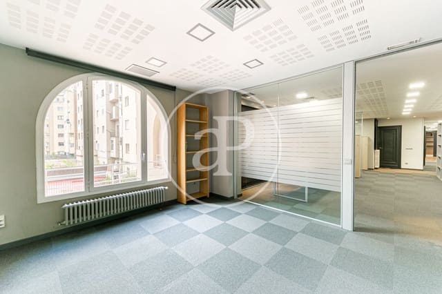 6 bedroom Apartment for sale in Sant Gervasi - Galvany, Barcelona city - € 2,200,000 (Ref: 8907662)