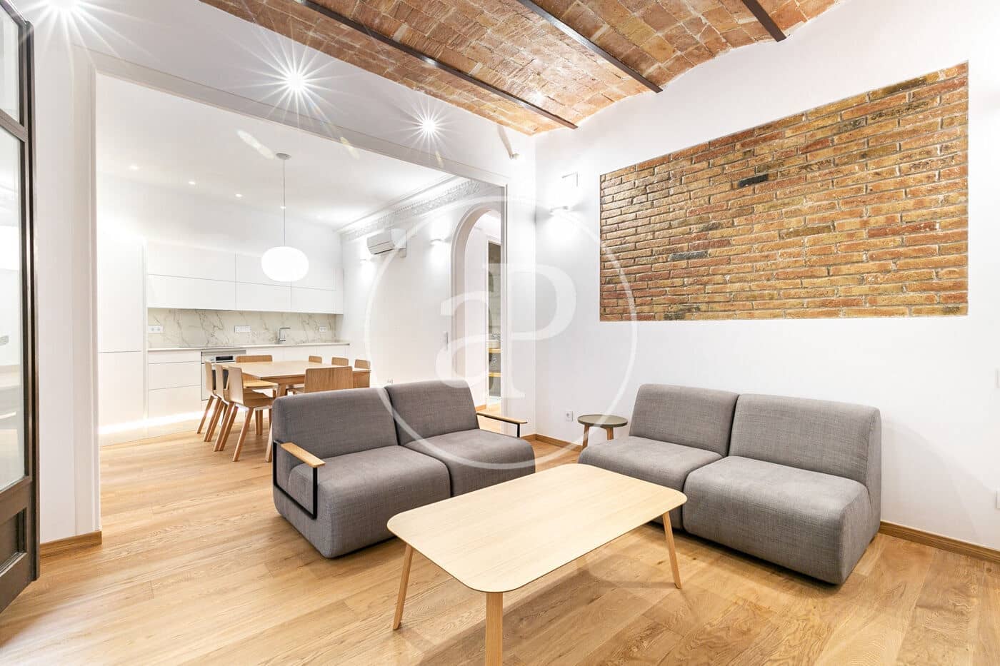 4 Zimmer Apartment zu vermieten in Barcelona Stadt - 2.900 € (Ref: 8907665)