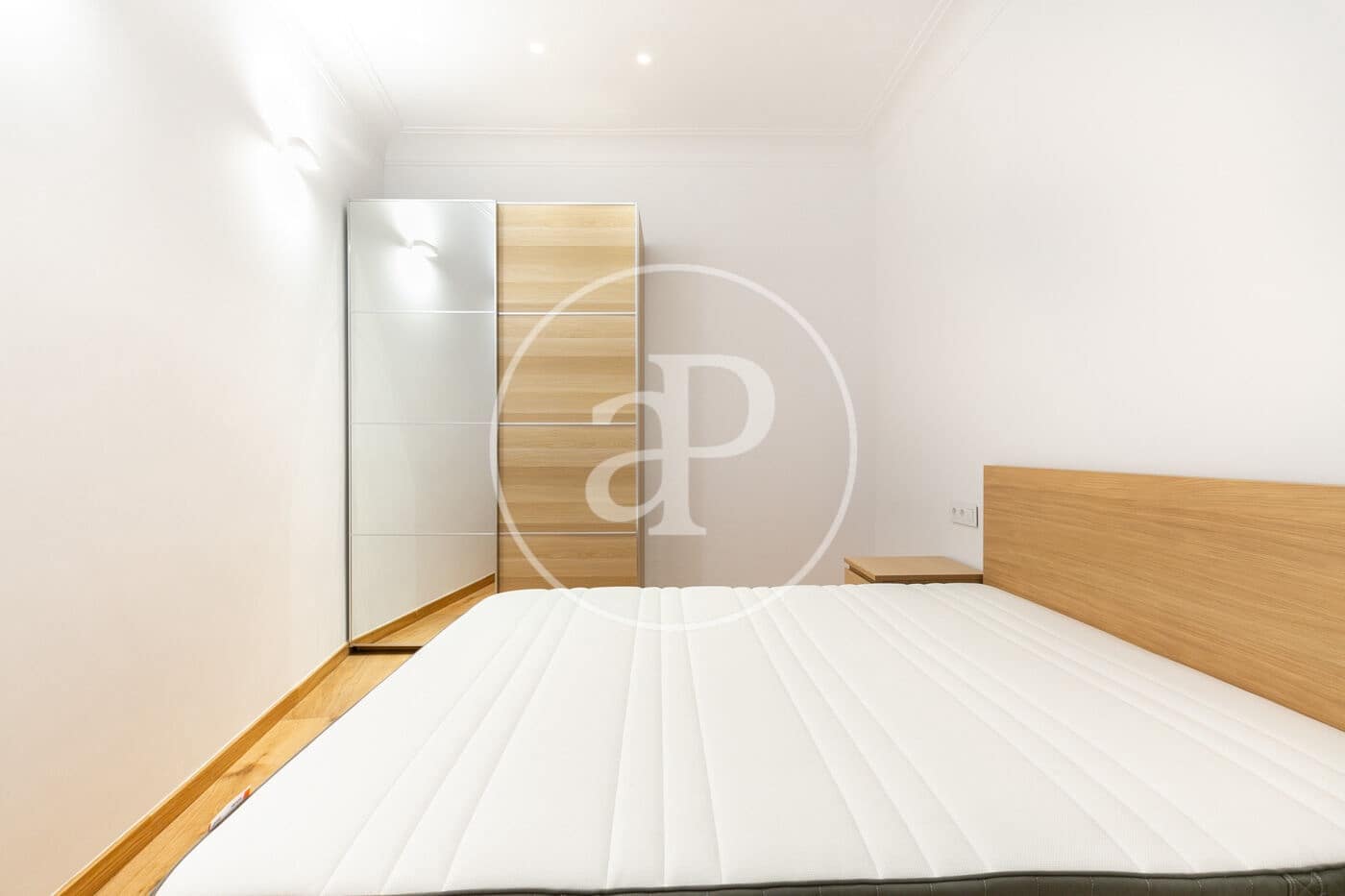 4 Zimmer Apartment zu vermieten in Barcelona Stadt - 2.900 € (Ref: 8907665)