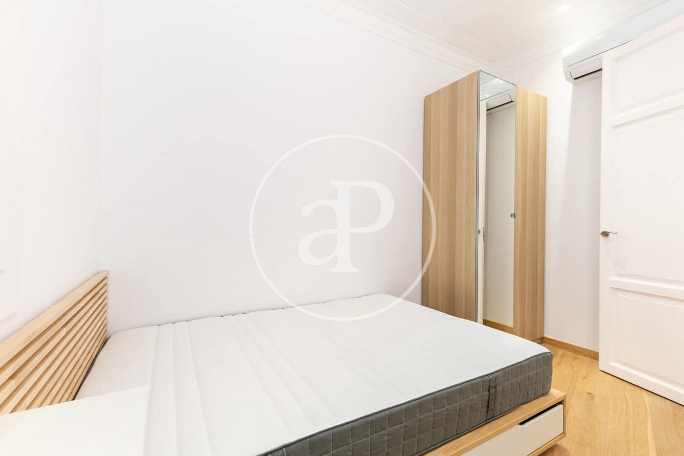 4 Zimmer Apartment zu vermieten in Barcelona Stadt - 2.900 € (Ref: 8907665)