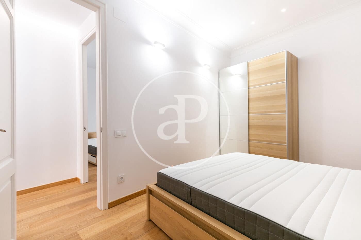 4 Zimmer Apartment zu vermieten in Barcelona Stadt - 2.900 € (Ref: 8907665)