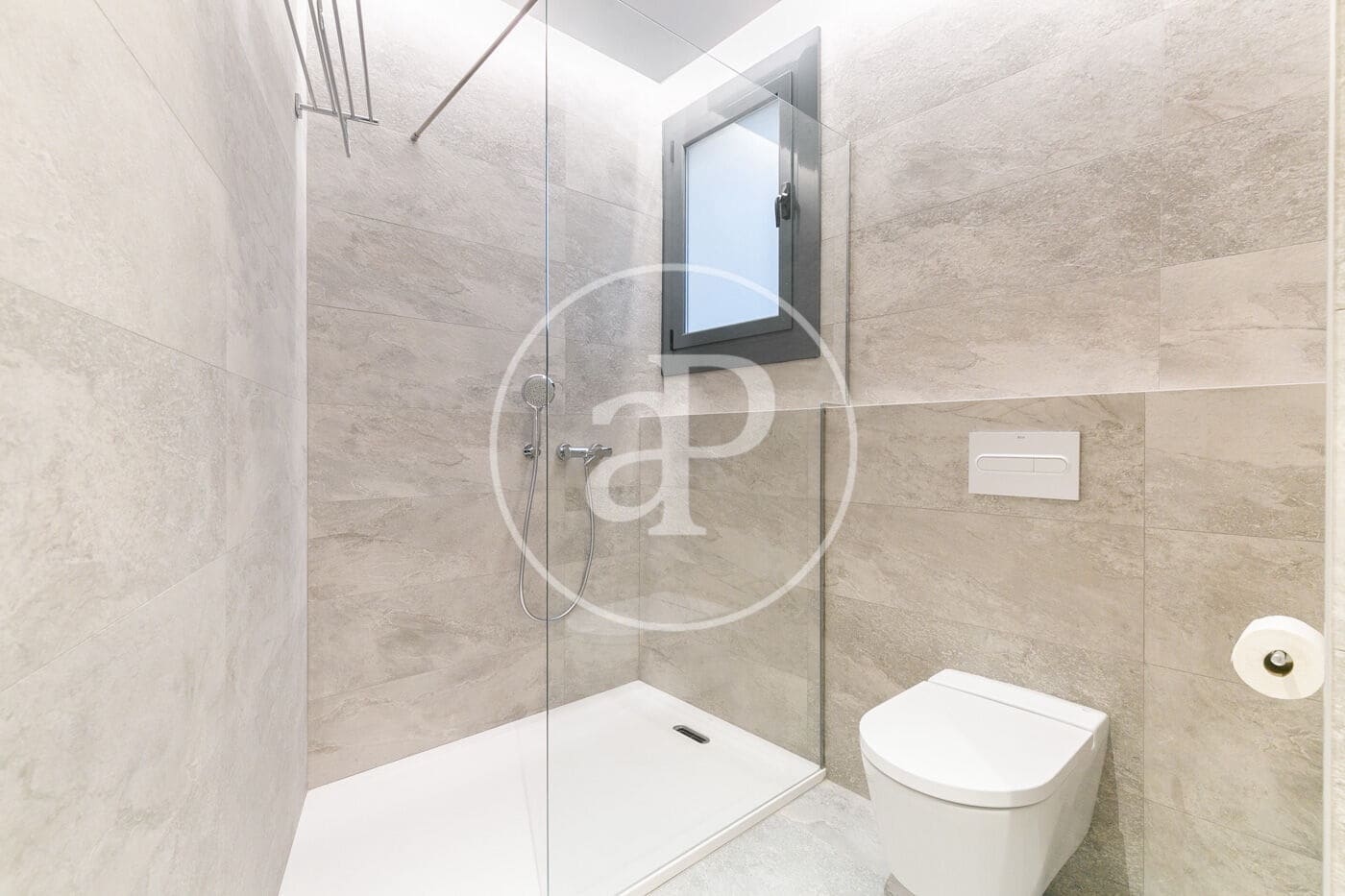 4 Zimmer Apartment zu vermieten in Barcelona Stadt - 2.900 € (Ref: 8907665)