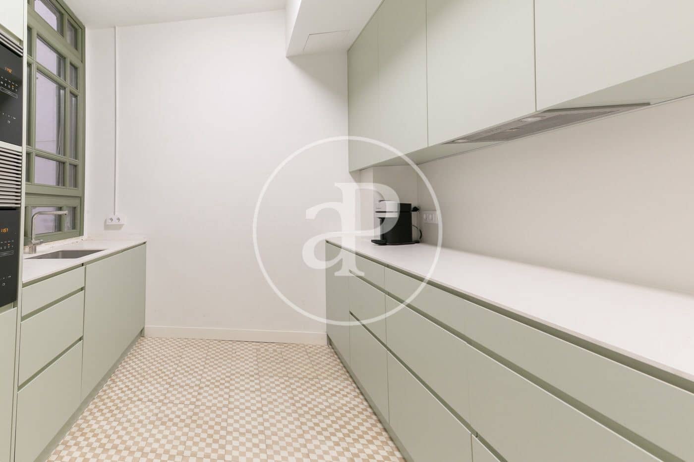 5 bedroom Apartment for rent in Barcelona city - € 4,500 (Ref: 8913198)