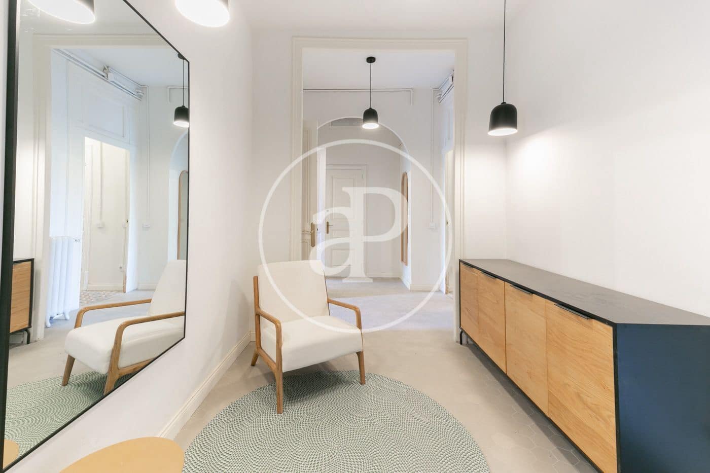 5 bedroom Apartment for rent in Barcelona city - € 4,500 (Ref: 8913198)