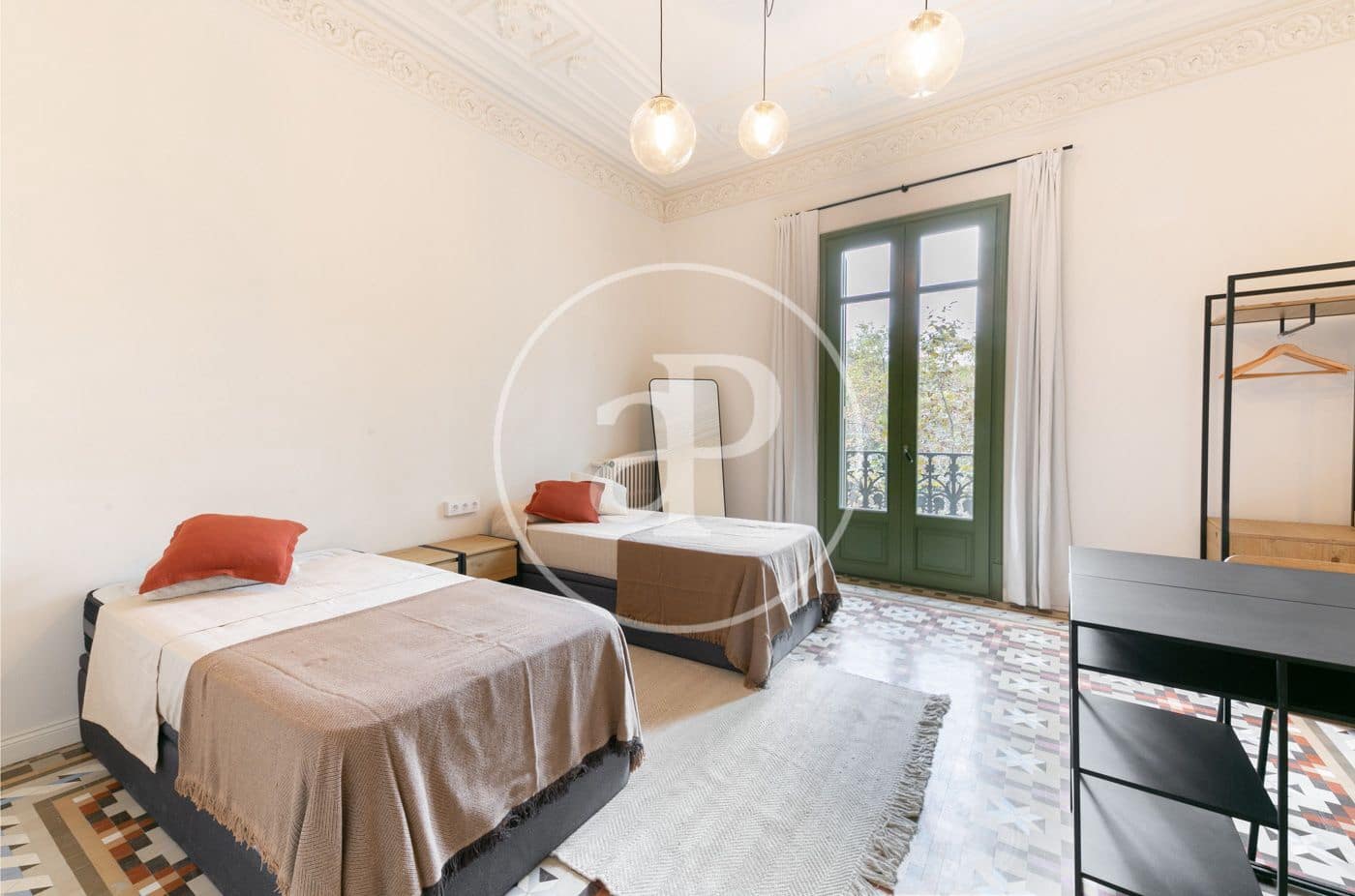 5 bedroom Apartment for rent in Barcelona city - € 4,500 (Ref: 8913198)