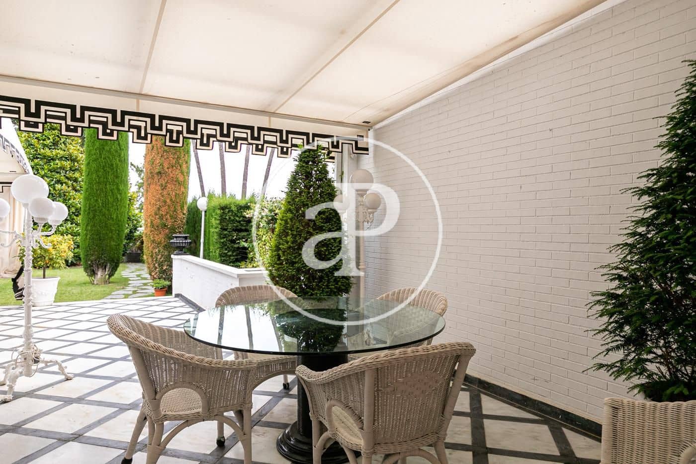 6 soveværelse Villa til salg i Barcelona by med swimmingpool - € 4.100.000 (Ref: 8913200)