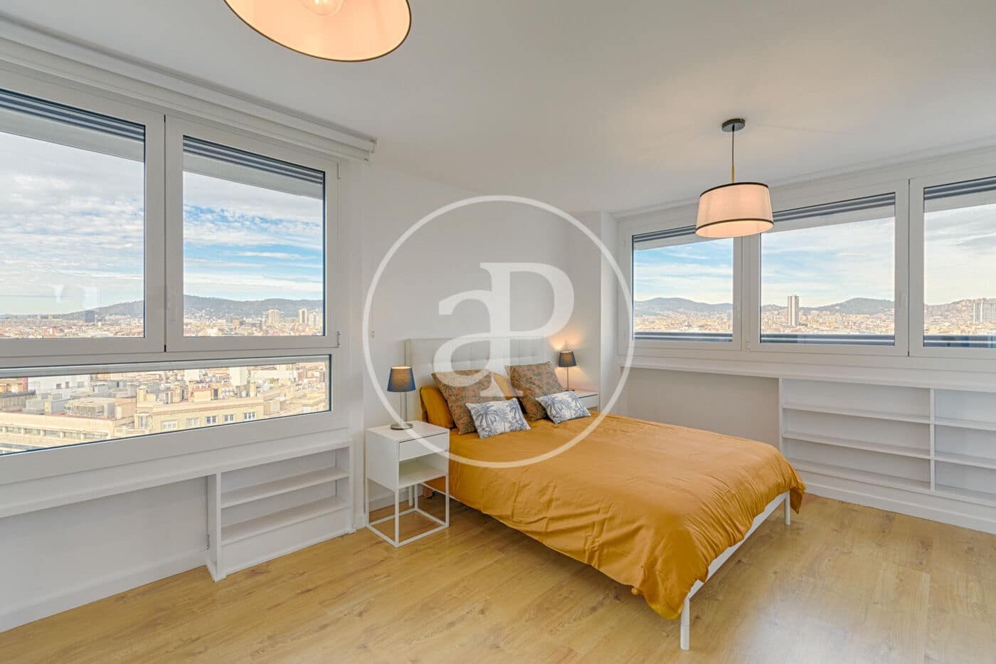 3 soverom Leilighet til salgs i Barcelona by - € 895 000 (Ref: 8915555)