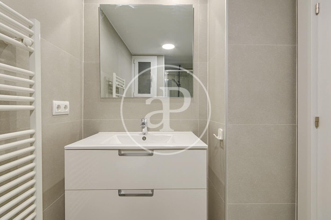 3 soverom Leilighet til salgs i Barcelona by - € 895 000 (Ref: 8915555)