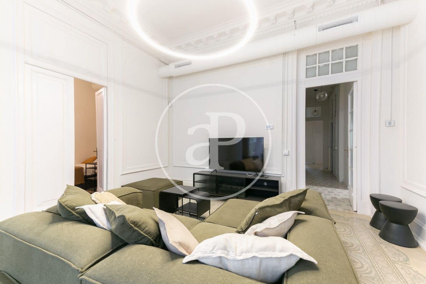 Appartement de 4 chambres à louer à Barcelone ville - 4 500 € (Ref: 8915558)