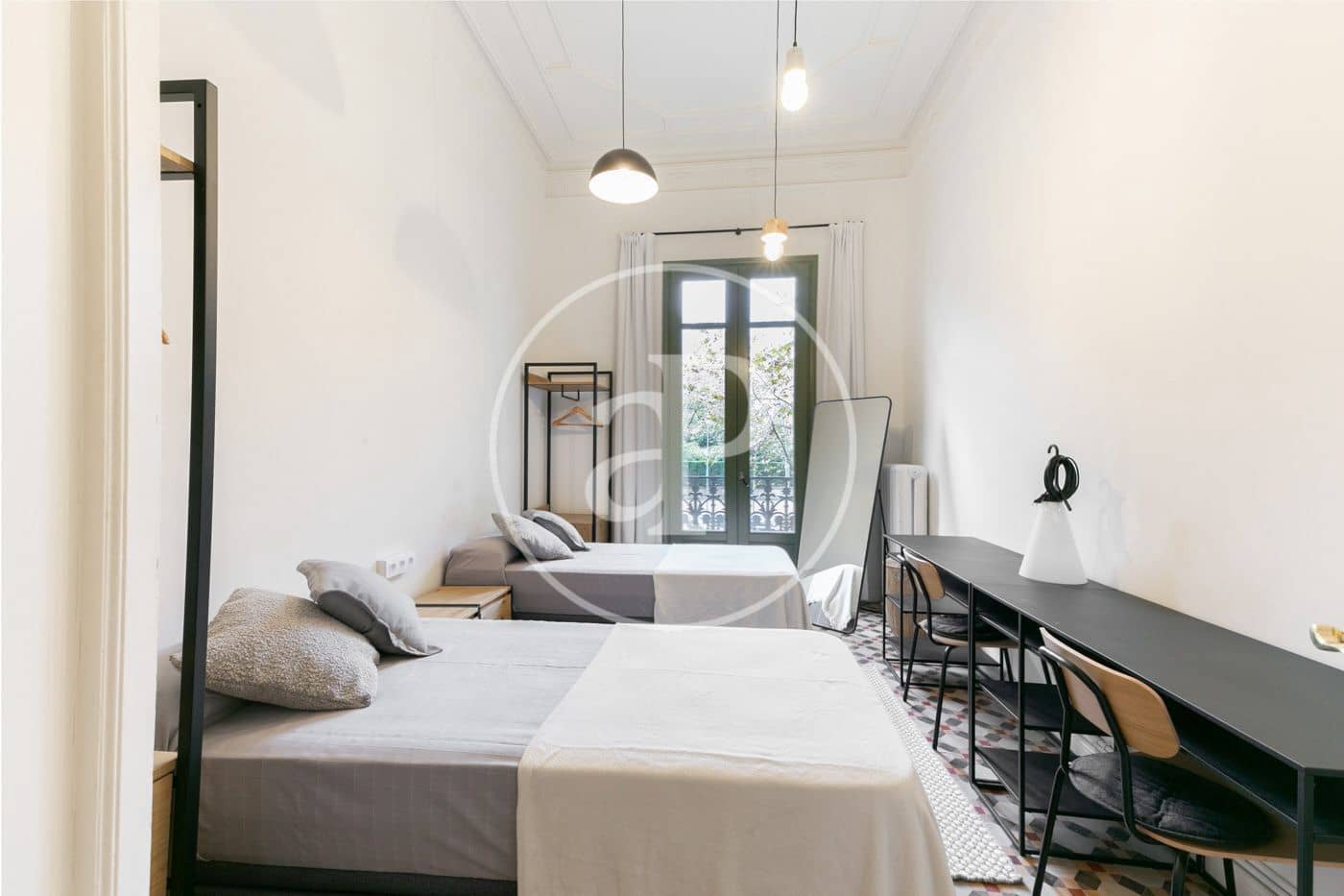 Appartement de 4 chambres à louer à Barcelone ville - 4 500 € (Ref: 8915558)