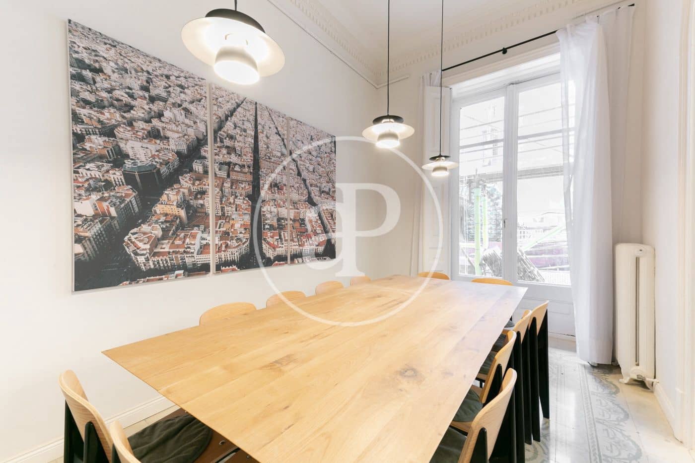 Appartement de 4 chambres à louer à Barcelone ville - 4 500 € (Ref: 8915558)