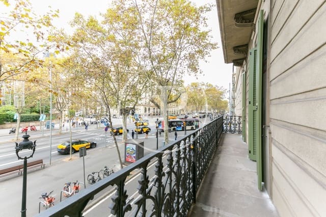 Appartement de 4 chambres à louer à La Dreta de L'Eixample, Barcelone ville - 4 500 € (Ref: 8915558)