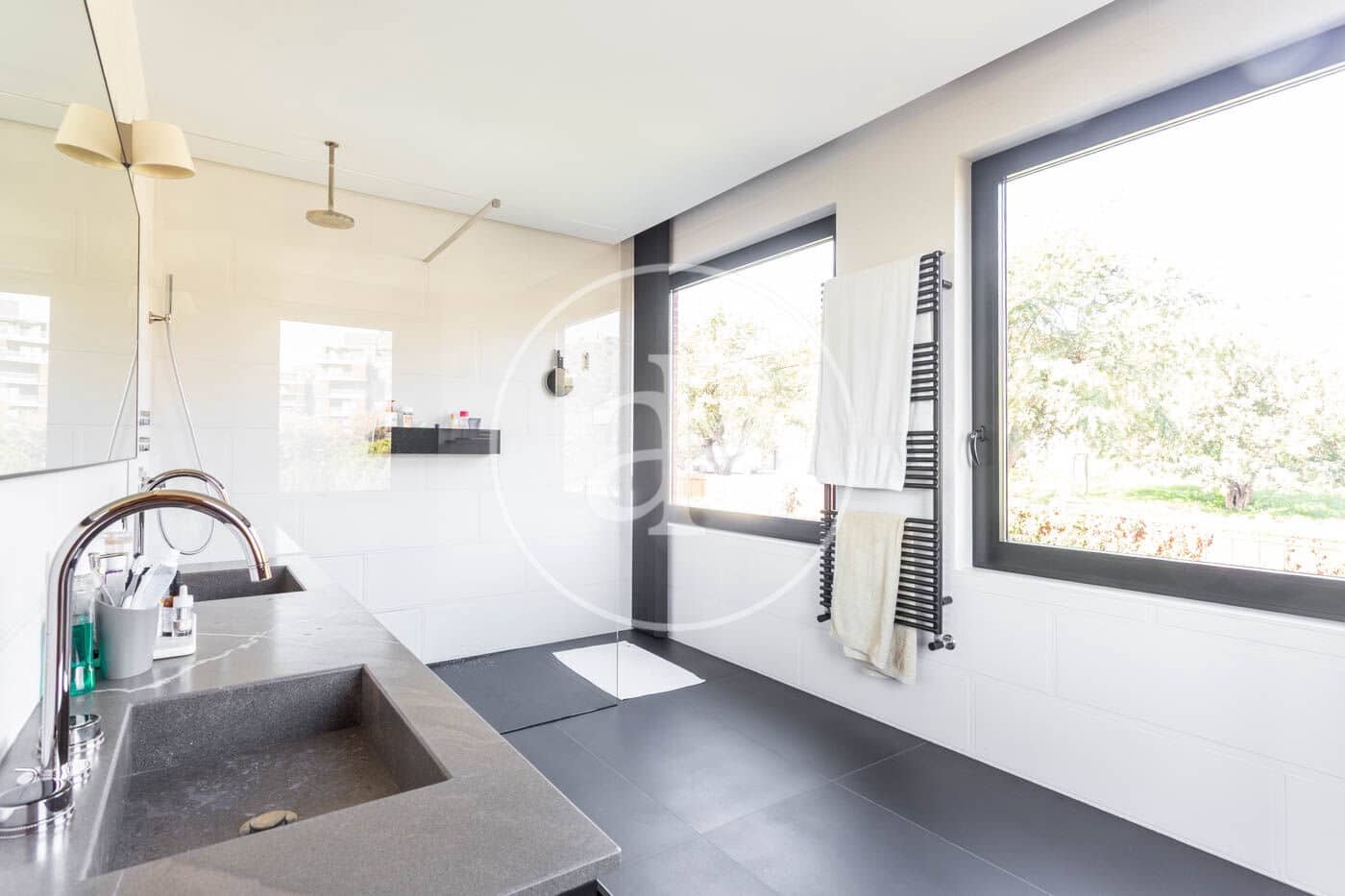 5 soverom Villa til salgs i Esplugues de Llobregat med svømmebasseng - € 3 950 000 (Ref: 8915562)