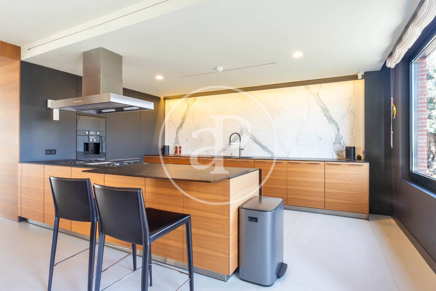 5 soverom Villa til salgs i Esplugues de Llobregat med svømmebasseng - € 3 950 000 (Ref: 8915562)