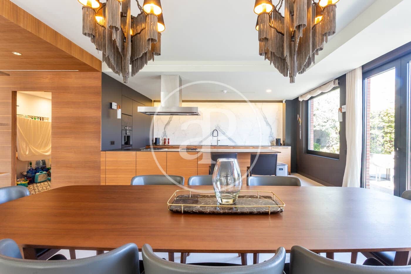 5 soverom Villa til salgs i Esplugues de Llobregat med svømmebasseng - € 3 950 000 (Ref: 8915562)