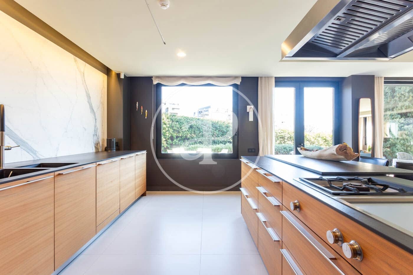 5 soverom Villa til salgs i Esplugues de Llobregat med svømmebasseng - € 3 950 000 (Ref: 8915562)