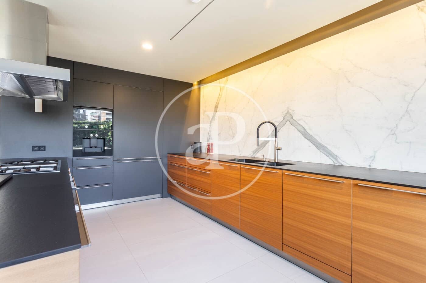 5 soverom Villa til salgs i Esplugues de Llobregat med svømmebasseng - € 3 950 000 (Ref: 8915562)