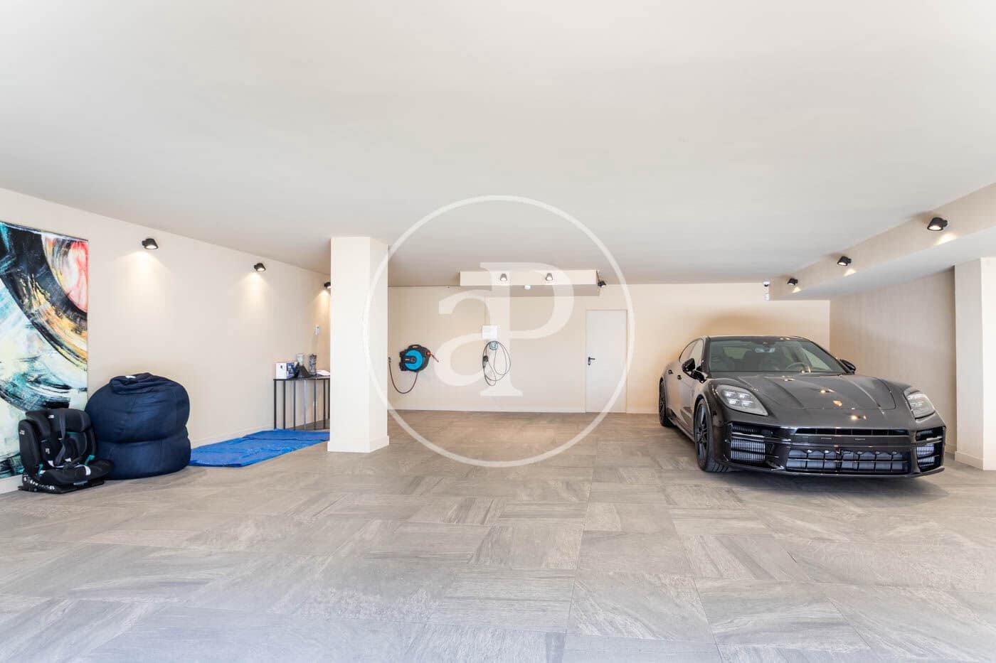 5 soverom Villa til salgs i Esplugues de Llobregat med svømmebasseng - € 3 950 000 (Ref: 8915562)