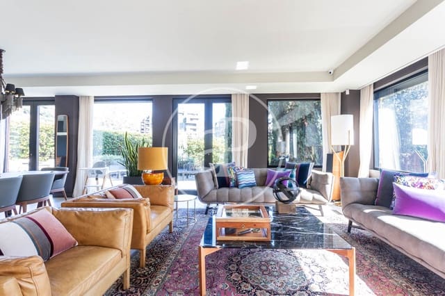 5 soveværelse Villa til salg i Esplugues de Llobregat med swimmingpool - € 3.950.000 (Ref: 8915562)