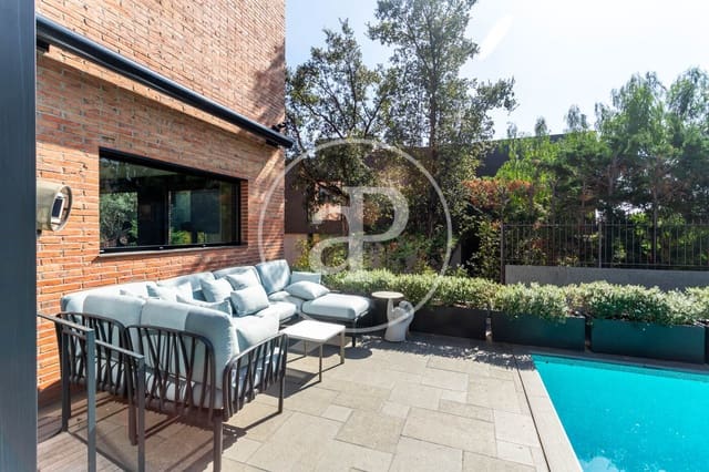 5 soveværelse Villa til salg i Esplugues de Llobregat med swimmingpool - € 3.950.000 (Ref: 8915562)