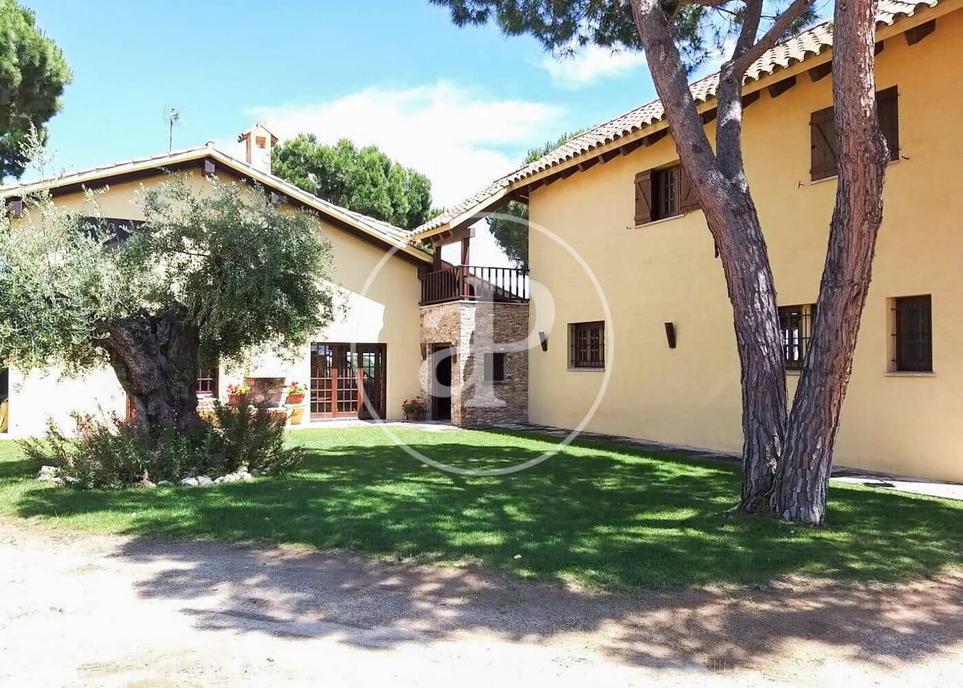 6 soveværelse Villa til salg i Sant Vicenc de Montalt med swimmingpool - € 3.000.000 (Ref: 8918232)