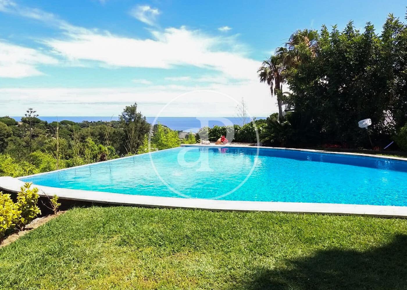6 soveværelse Villa til salg i Sant Vicenc de Montalt med swimmingpool - € 3.000.000 (Ref: 8918232)