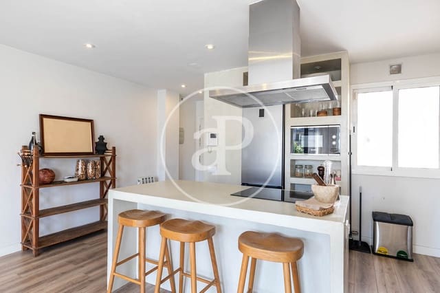 3 slaapkamer Appartement te koop in La Nova Esquerra de L'Eixample, Barcelona stad - € 970.000 (Ref: 8921758)