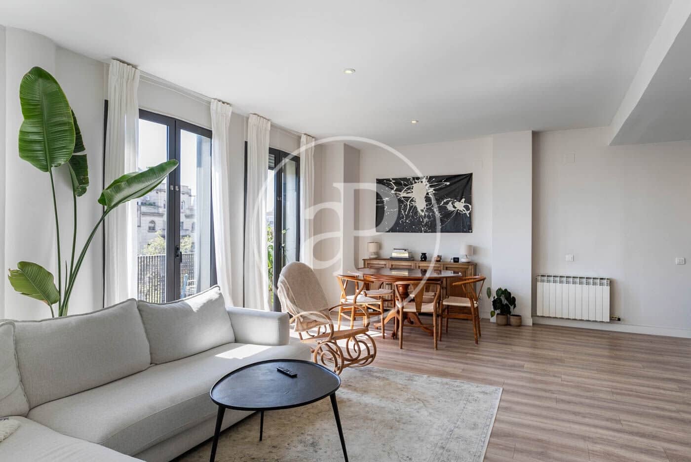 3 slaapkamer Appartement te koop in Barcelona stad - € 970.000 (Ref: 8921758)