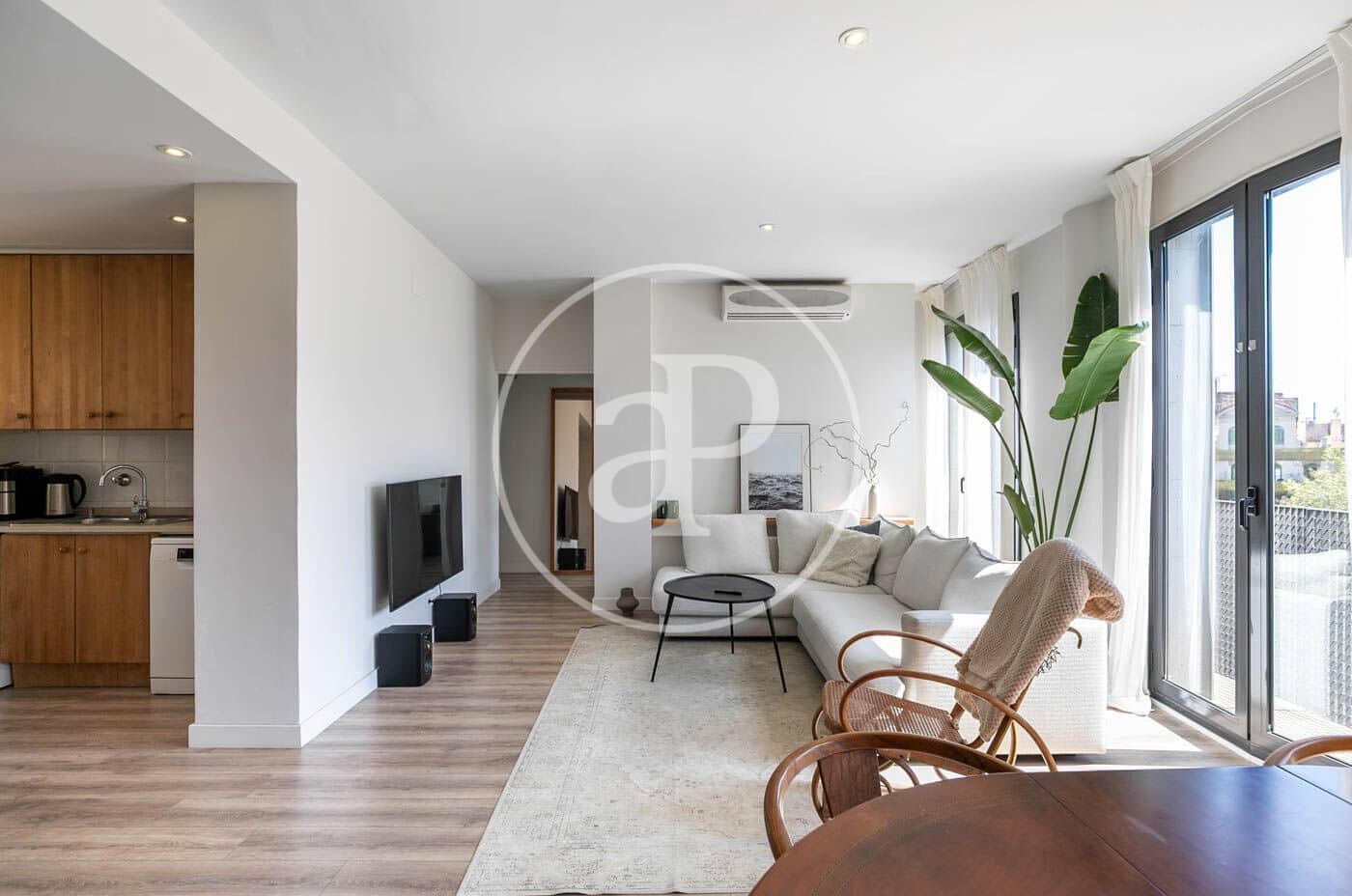 3 slaapkamer Appartement te koop in Barcelona stad - € 970.000 (Ref: 8921758)