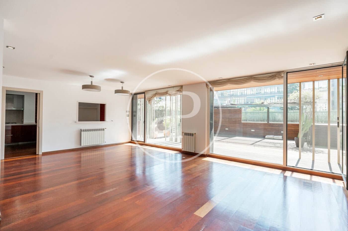 4 soveværelse Lejlighed til salg i Barcelona by med swimmingpool - € 2.000.000 (Ref: 8926920)