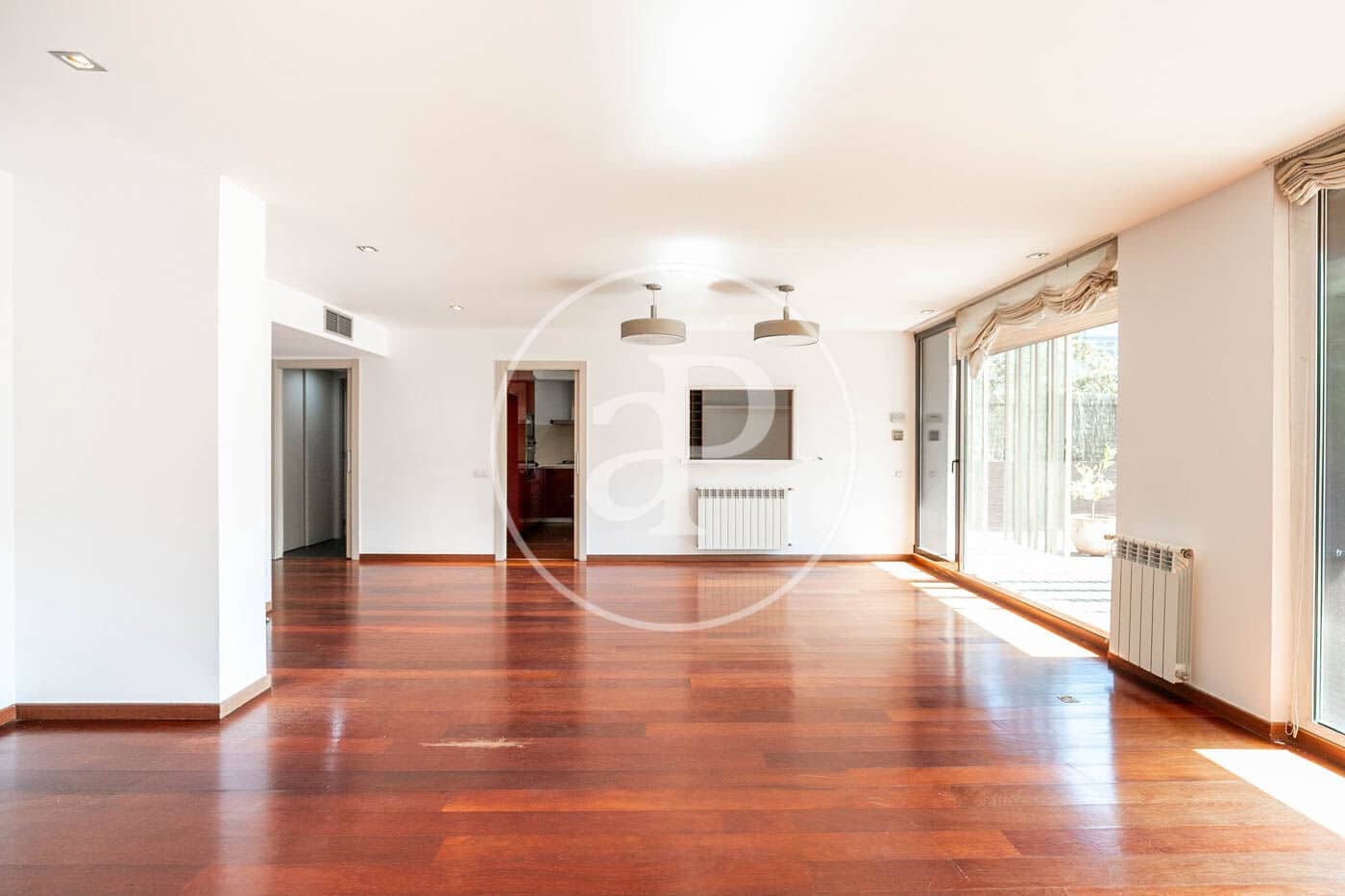 4 soveværelse Lejlighed til salg i Barcelona by med swimmingpool - € 2.000.000 (Ref: 8926920)