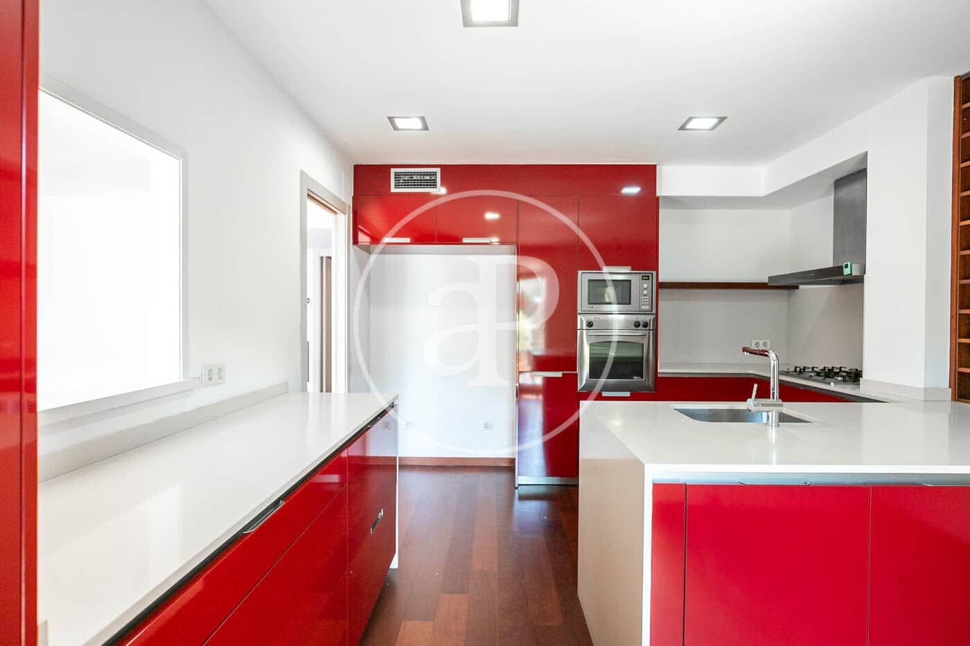 4 soveværelse Lejlighed til salg i Barcelona by med swimmingpool - € 2.000.000 (Ref: 8926920)