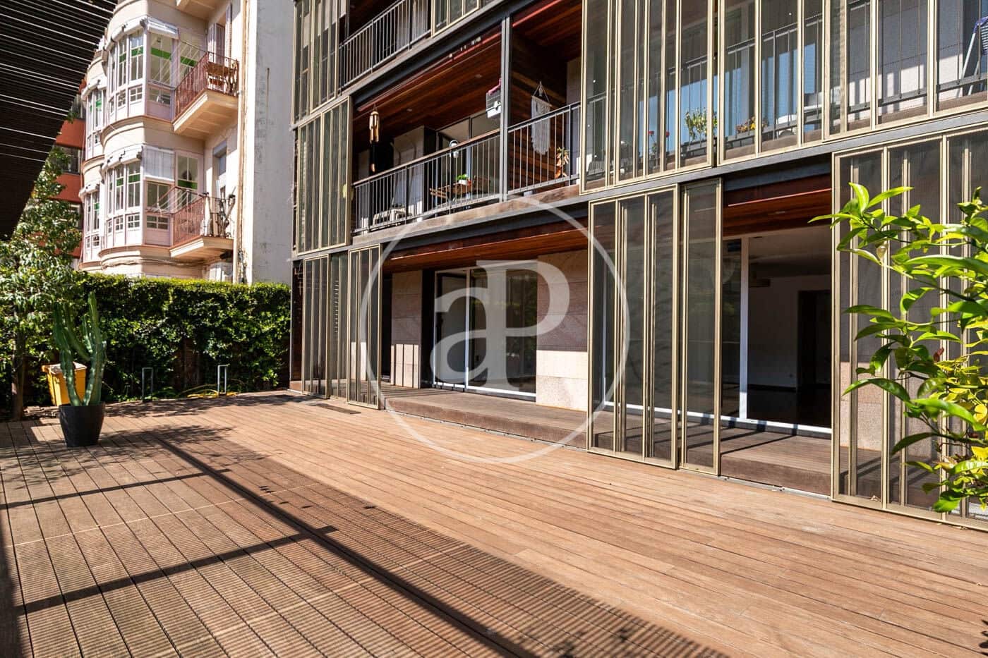 4 soveværelse Lejlighed til salg i Barcelona by med swimmingpool - € 2.000.000 (Ref: 8926920)