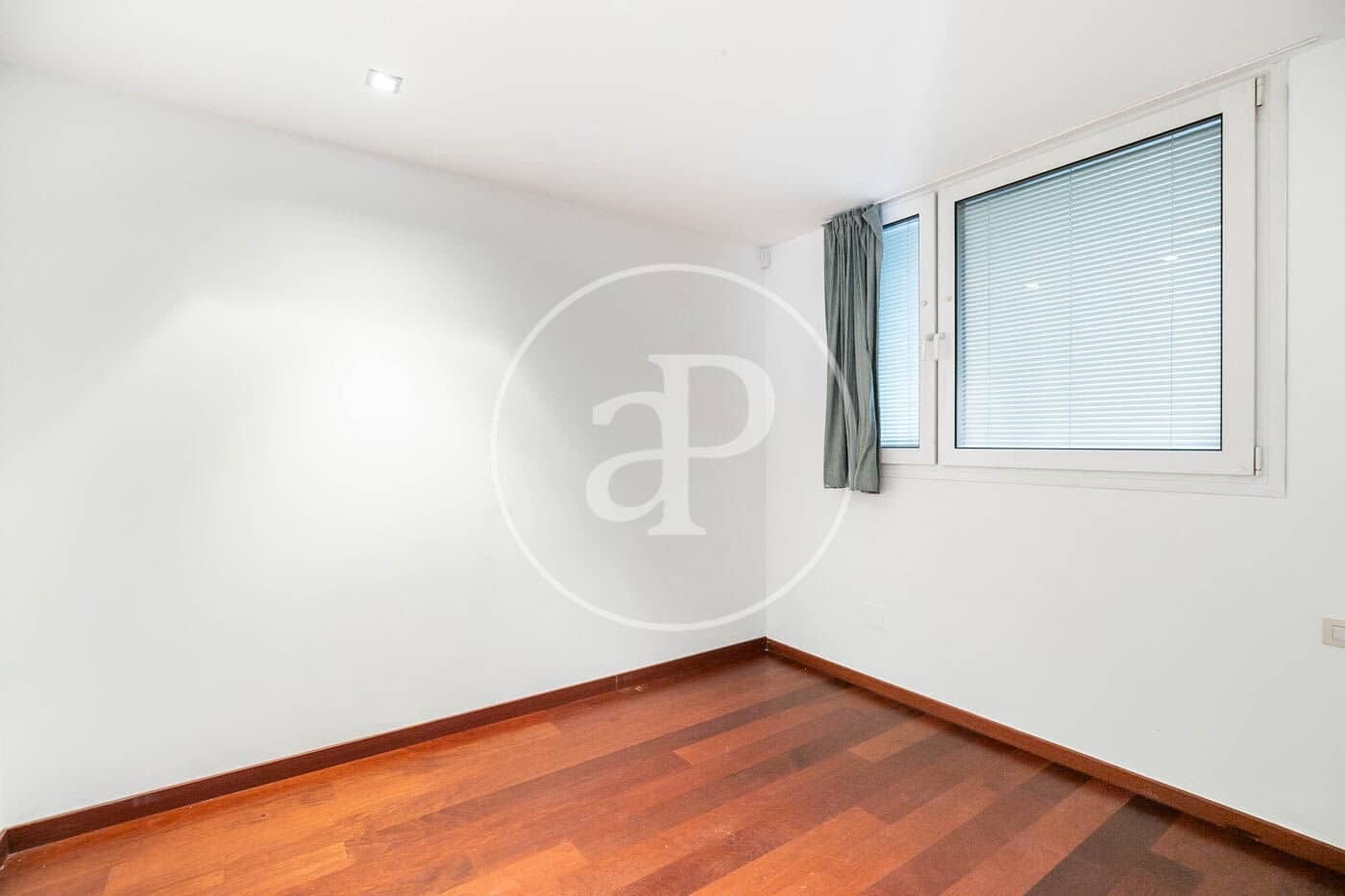 4 soveværelse Lejlighed til salg i Barcelona by med swimmingpool - € 2.000.000 (Ref: 8926920)