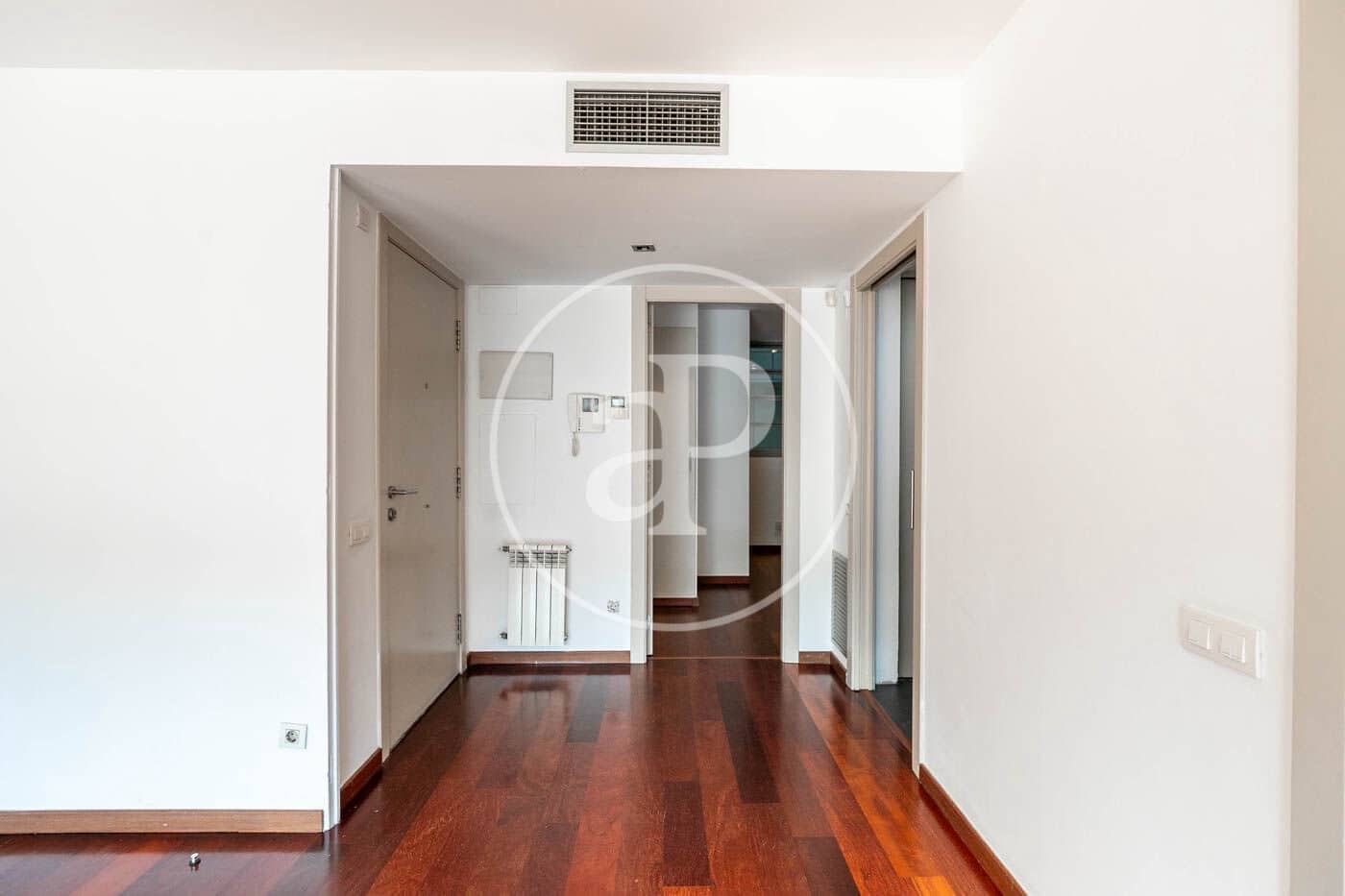 4 soveværelse Lejlighed til salg i Barcelona by med swimmingpool - € 2.000.000 (Ref: 8926920)