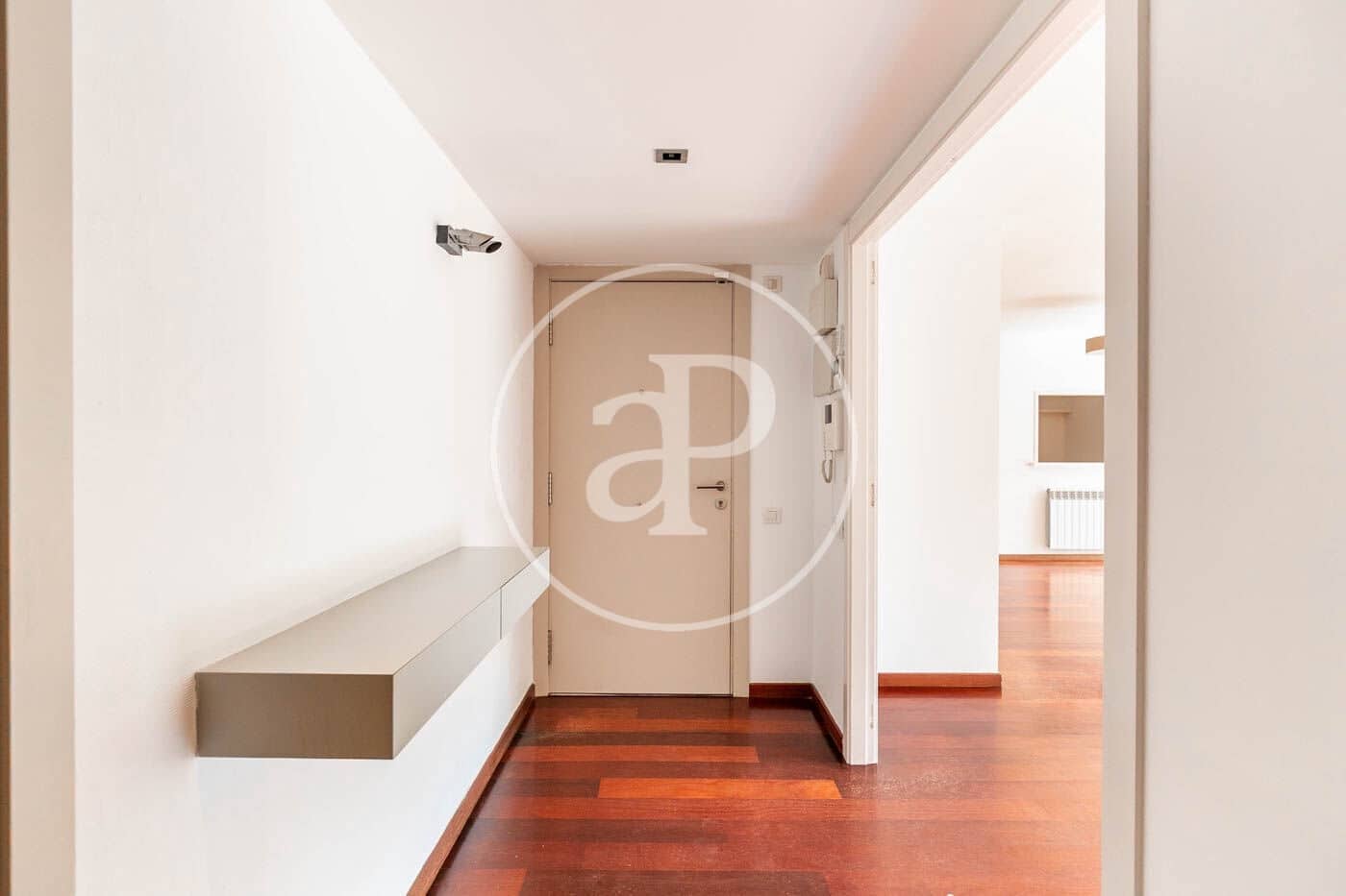 4 soveværelse Lejlighed til salg i Barcelona by med swimmingpool - € 2.000.000 (Ref: 8926920)