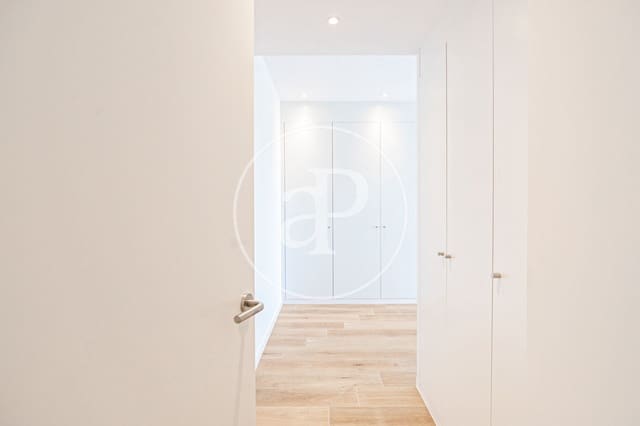 3 bedroom Penthouse for rent in Esplugues de Llobregat - € 3,550 (Ref: 8926923)