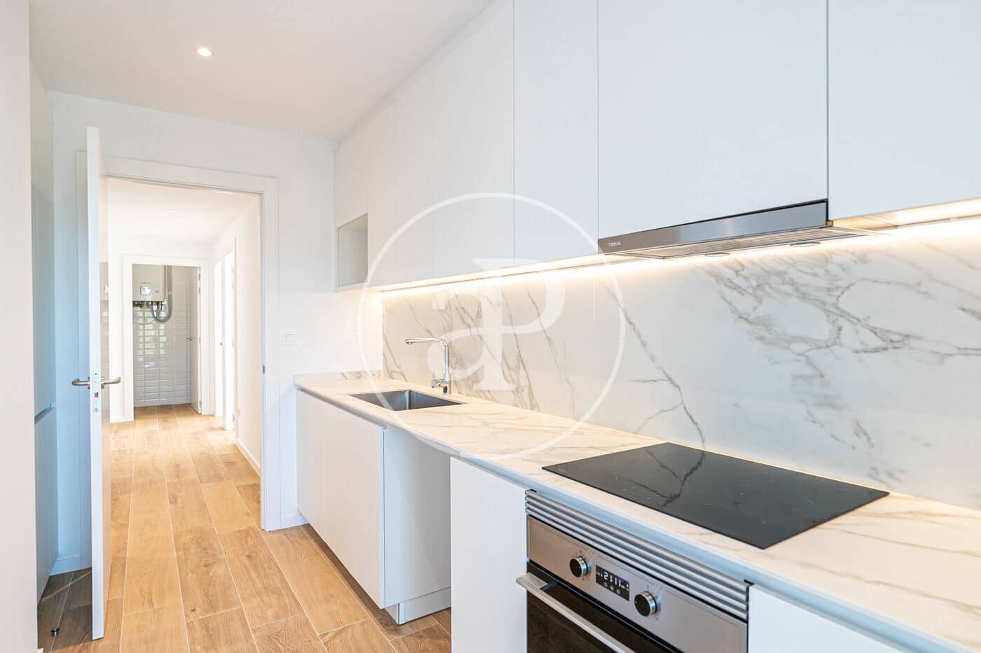 3 bedroom Penthouse for rent in Esplugues de Llobregat - € 3,550 (Ref: 8926923)