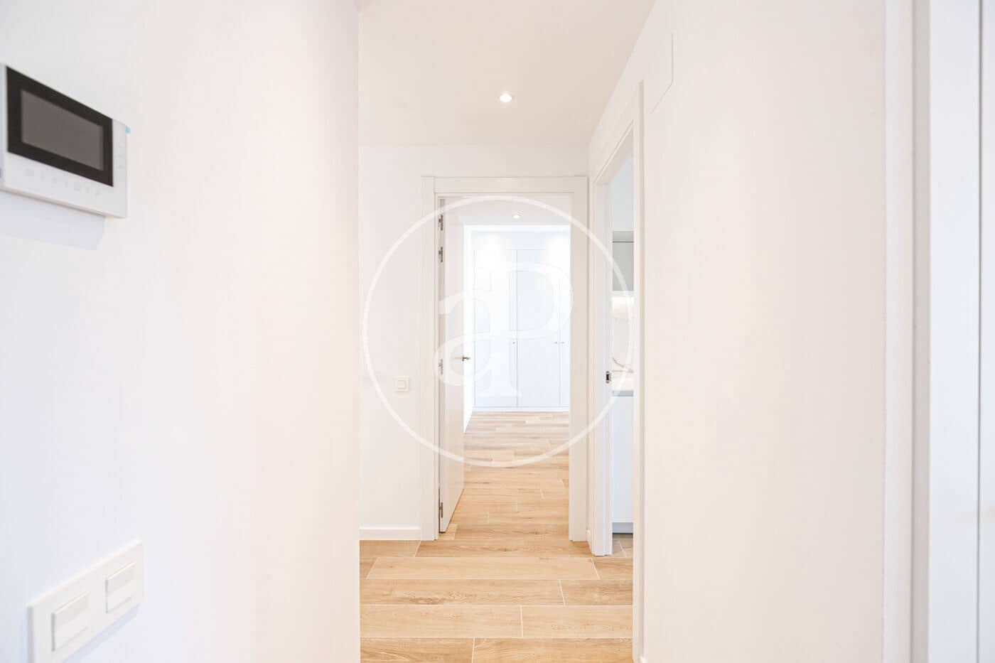 3 bedroom Penthouse for rent in Esplugues de Llobregat - € 3,550 (Ref: 8926923)