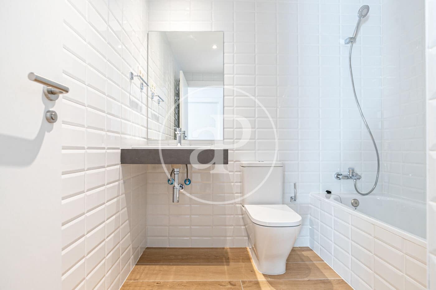 3 bedroom Penthouse for rent in Esplugues de Llobregat - € 3,550 (Ref: 8926923)