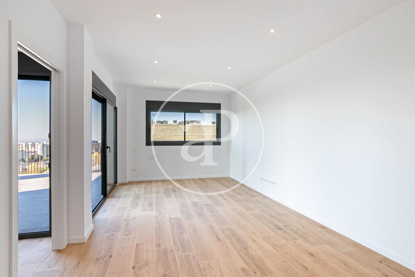 3 bedroom Penthouse for rent in Esplugues de Llobregat - € 3,550 (Ref: 8926923)