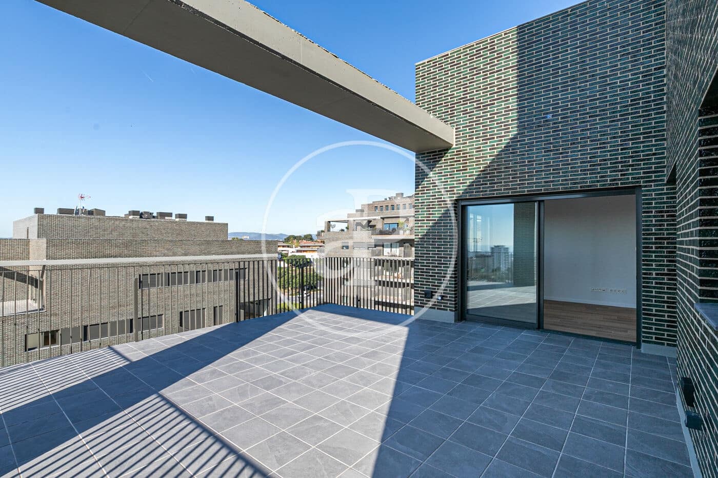 3 bedroom Penthouse for rent in Esplugues de Llobregat - € 3,550 (Ref: 8926923)