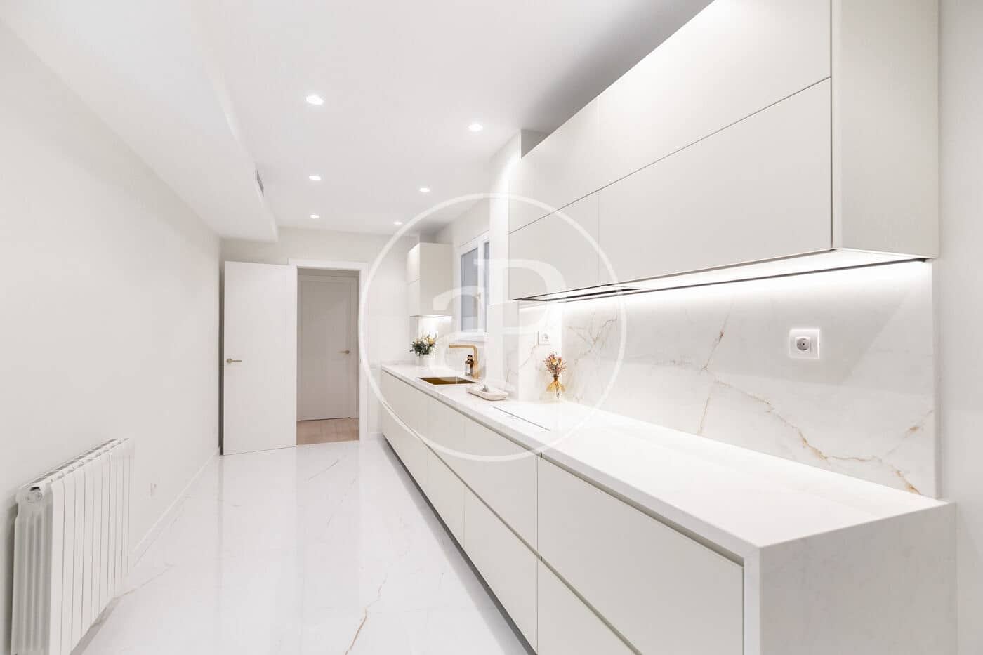 4 slaapkamer Appartement te koop in Barcelona stad met zwembad - € 1.700.000 (Ref: 8929164)